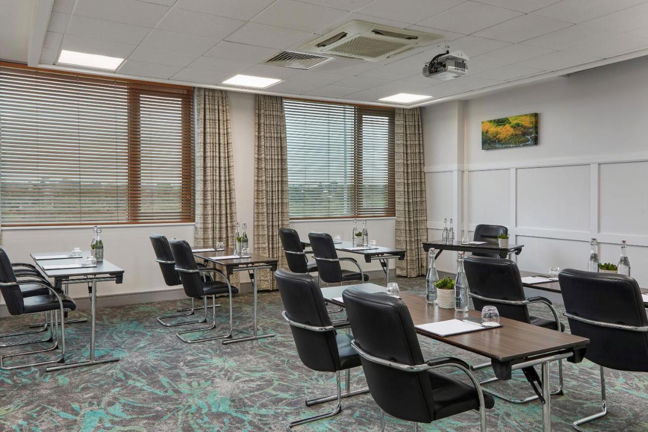 Готель Crowne Plaza Dublin Blanchardstown By Ihg Екстер'єр фото