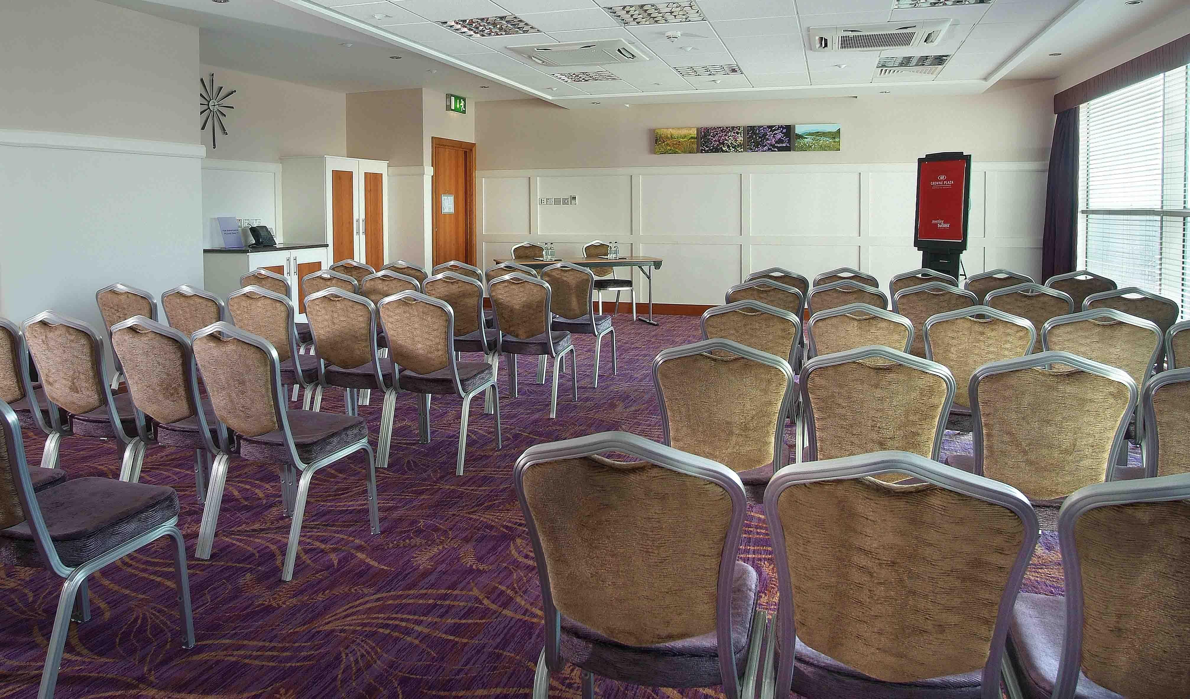 Готель Crowne Plaza Dublin Blanchardstown By Ihg Екстер'єр фото